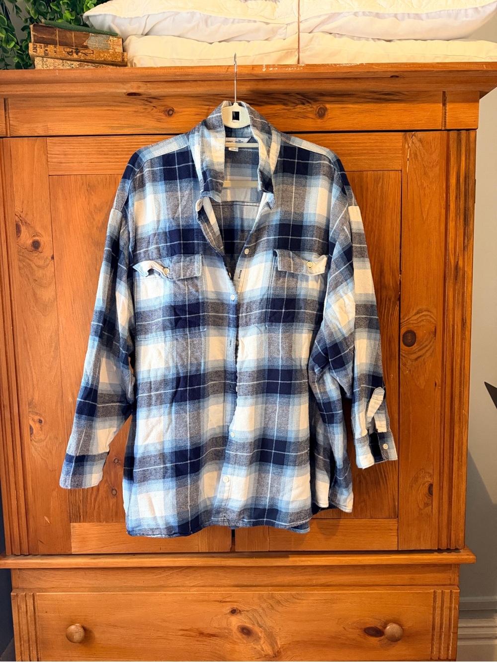 Old Navy Blue & White Plaid Button-Down Shirt